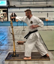 Makiwara hojo undo, J-P Sura Kuva: @Trema